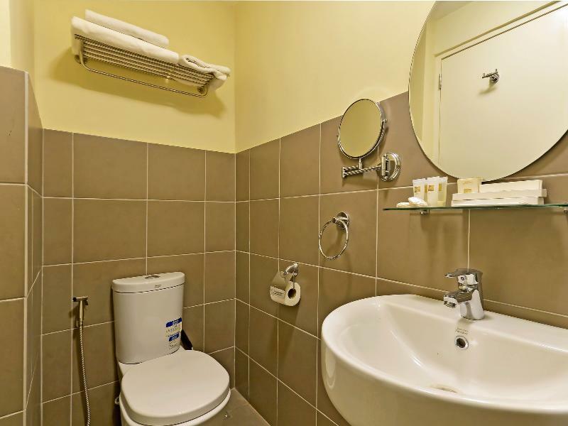 Currency Serviced Suites Pasig City エクステリア 写真