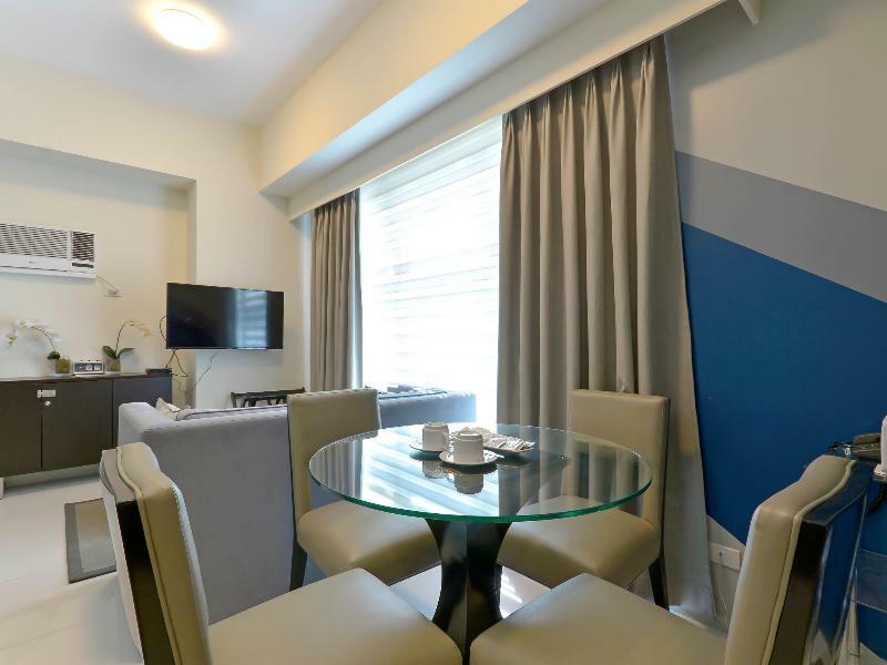 Currency Serviced Suites Pasig City エクステリア 写真
